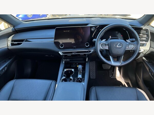 Used Lexus RX 2024 for sale - 76200399: Photo 9