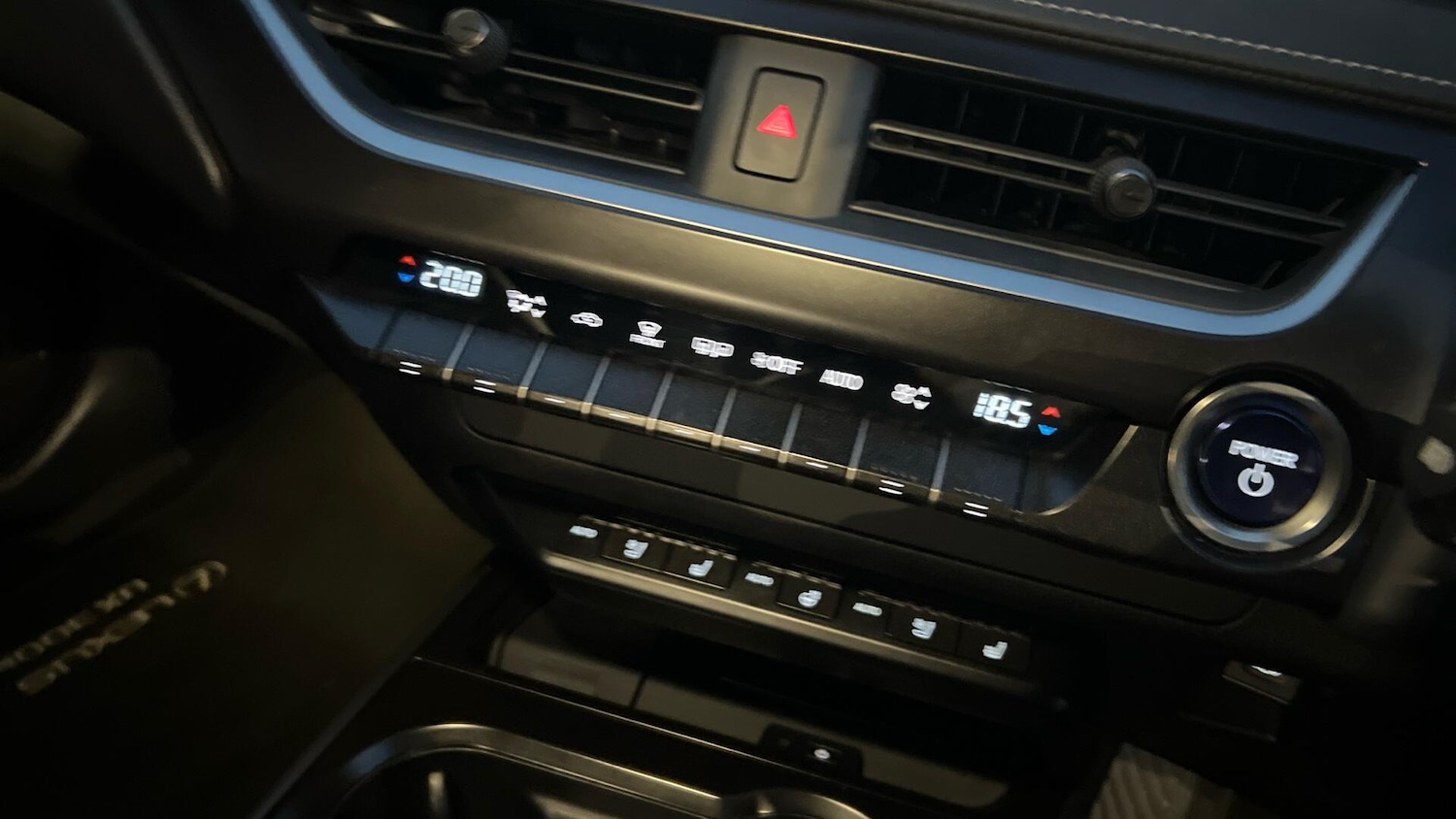 Used Lexus UX 2022 for sale - 76953566: Photo 36