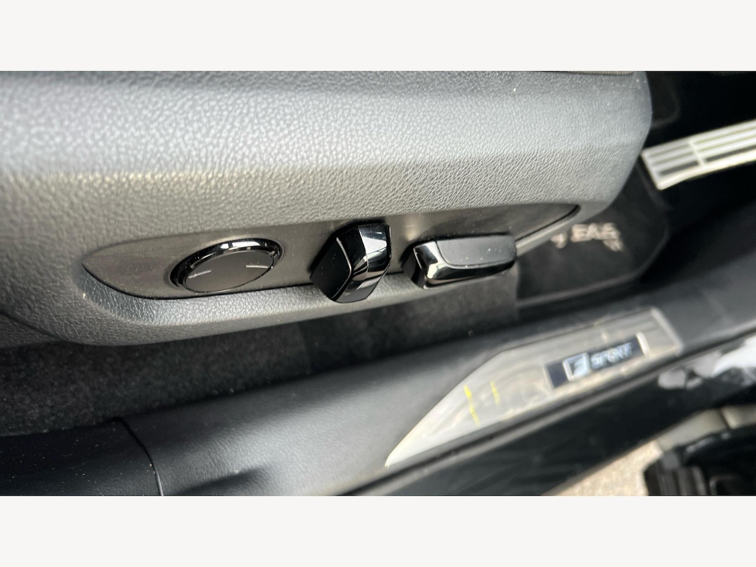 Used Lexus NX 2024 for sale - 76952589: Photo 32