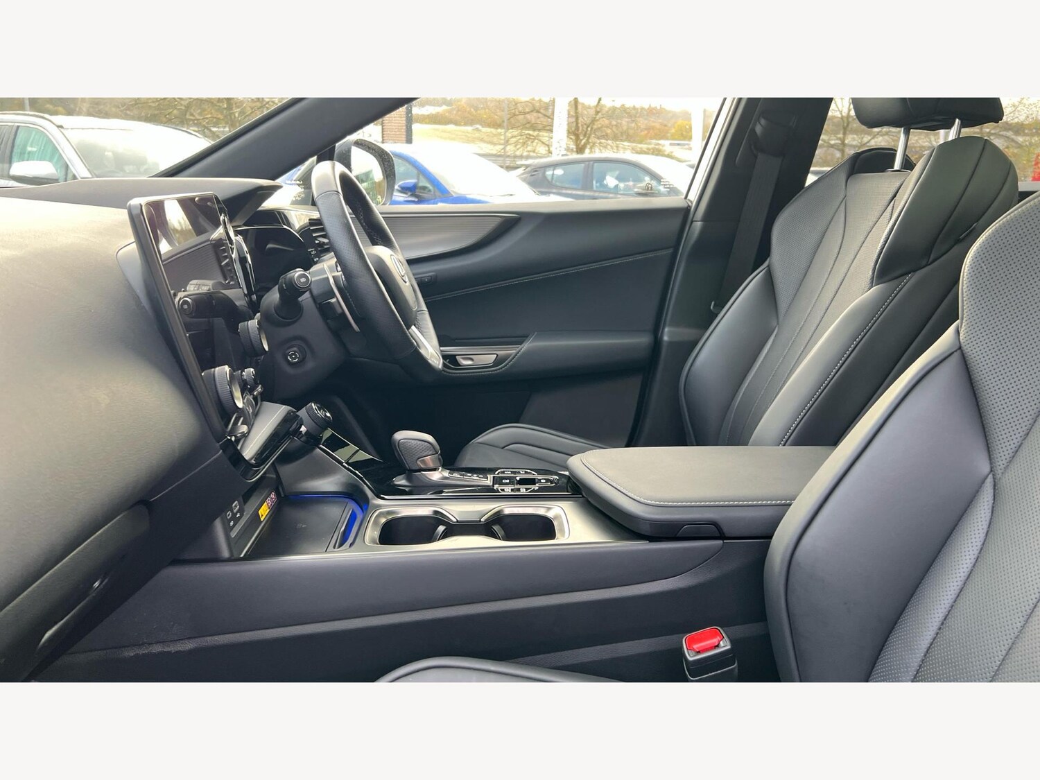 Used Lexus NX 2024 for sale - 76952589: Photo 8