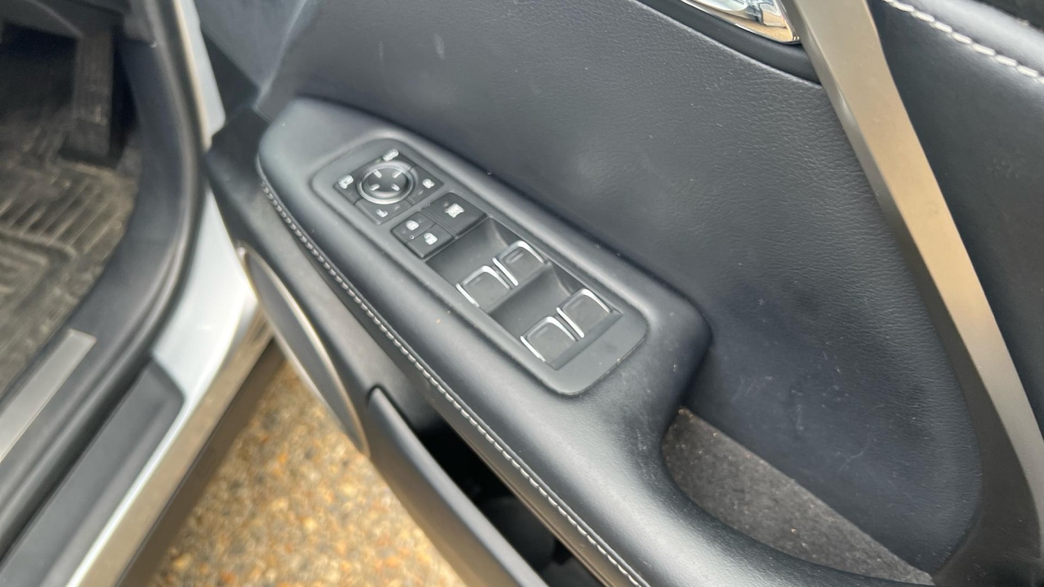 Vehicle 29