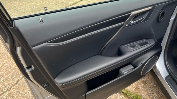 Used Lexus RX 2022 for sale - 75463693: Photo 33