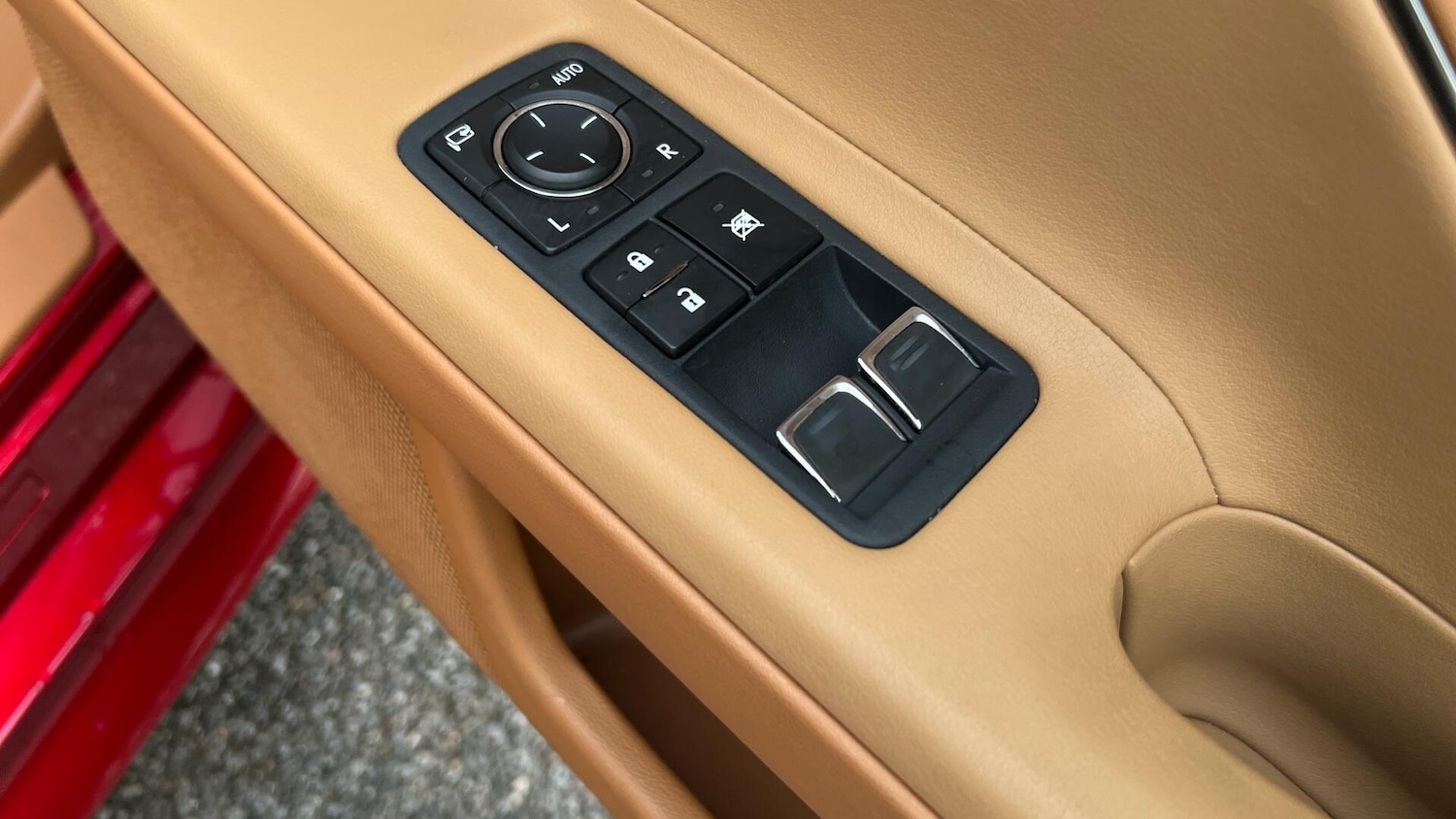 Used Lexus LC 2017 for sale - 77320571: Photo 35