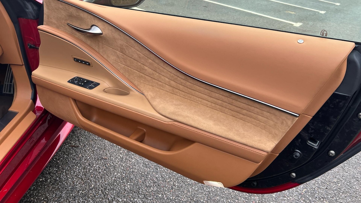 Used Lexus LC 2017 for sale - 77320571: Photo 37