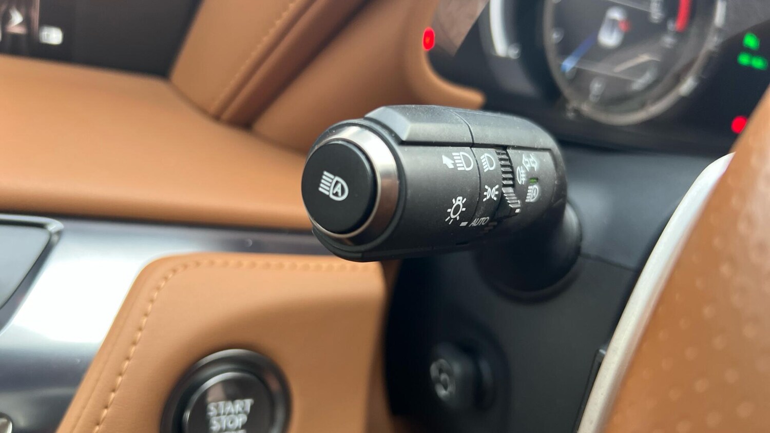 Used Lexus LC 2017 for sale - 77320571: Photo 68