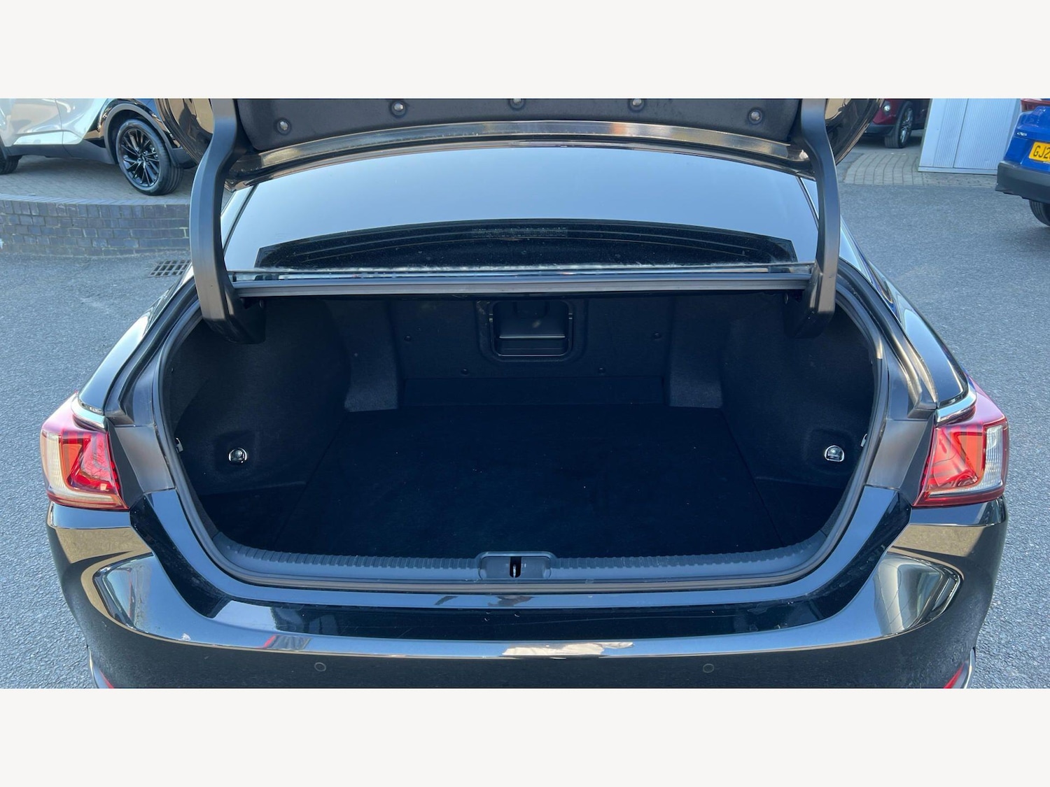 Used Lexus ES 2023 for sale - 78006835: Photo 17