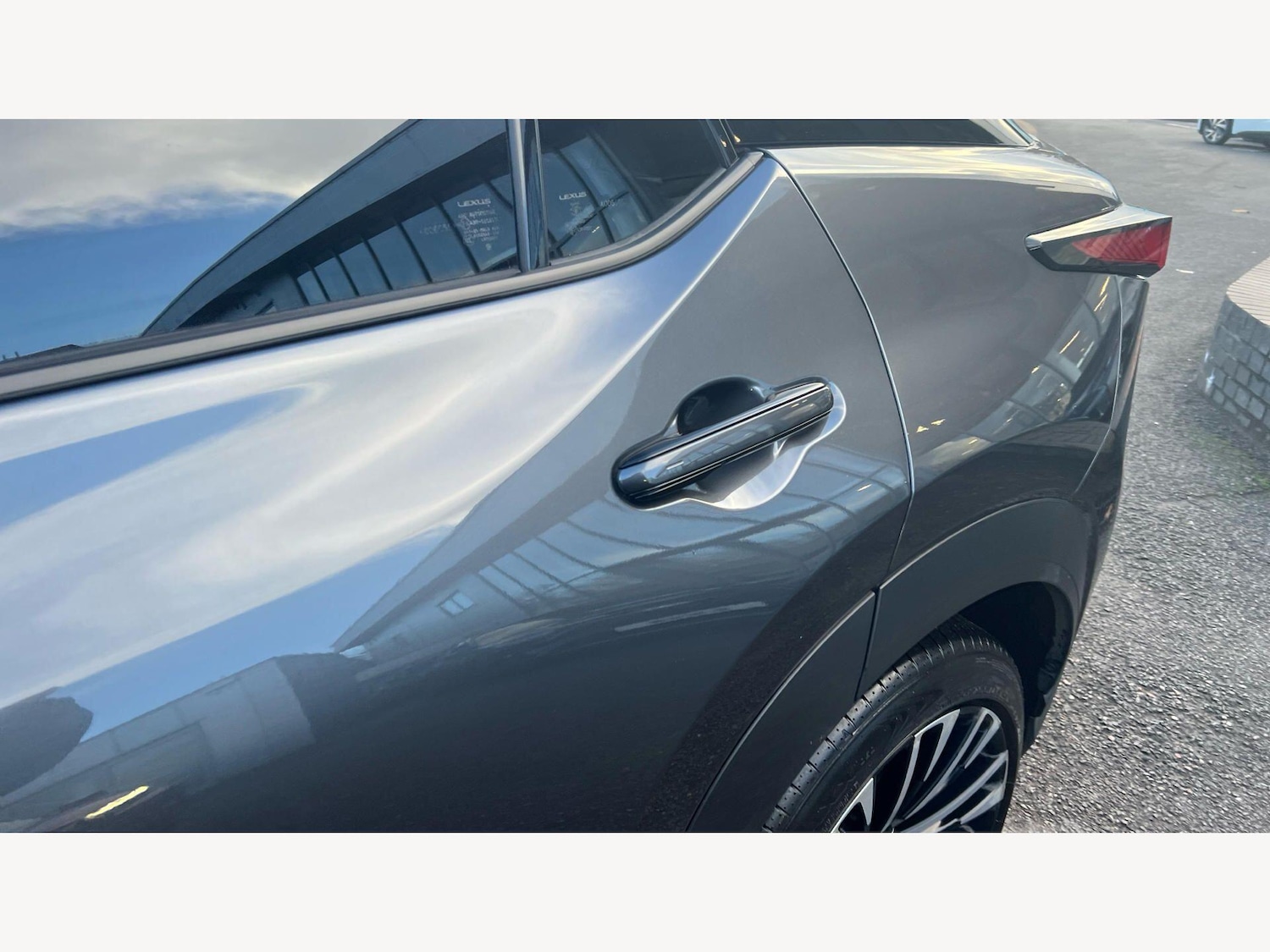 Used Lexus RZ 2024 for sale - 77646555: Photo 24