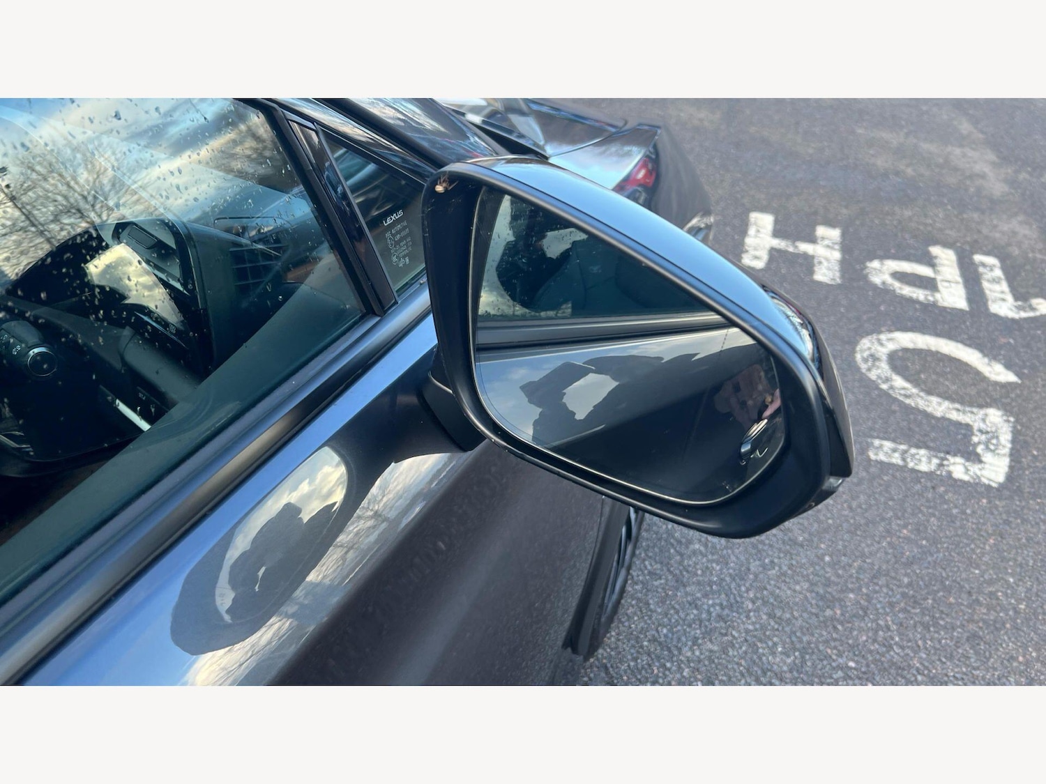 Used Lexus RZ 2024 for sale - 77646555: Photo 29