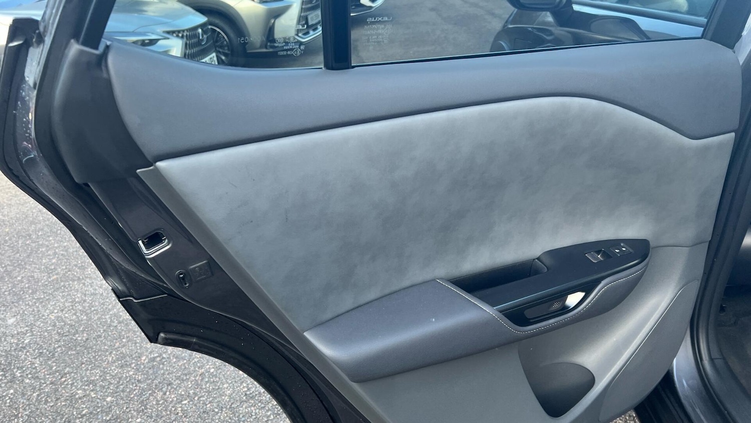 Used Lexus RZ 2024 for sale - 77646555: Photo 35