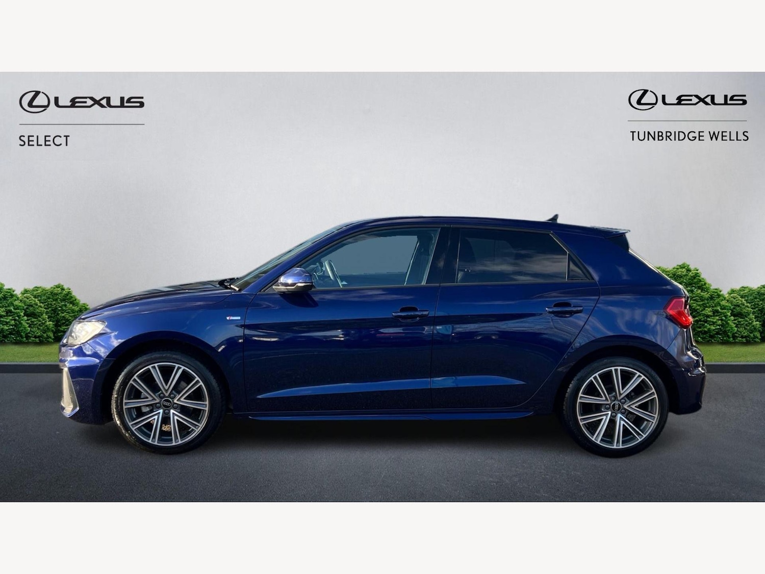 Used Audi A1 2024 for sale - 77098159: Photo 3