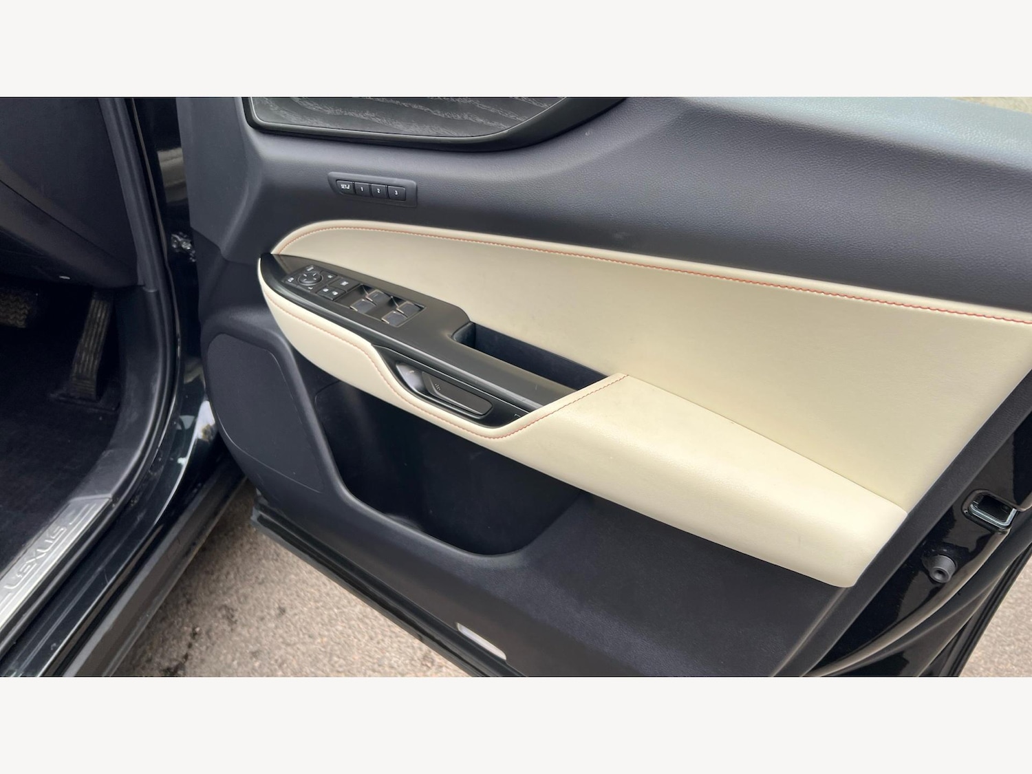 Used Lexus NX 2023 for sale - 76646222: Photo 31