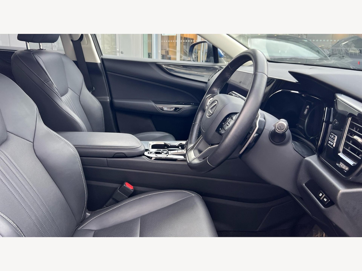 Used Lexus NX 2024 for sale - 76942725: Photo 15