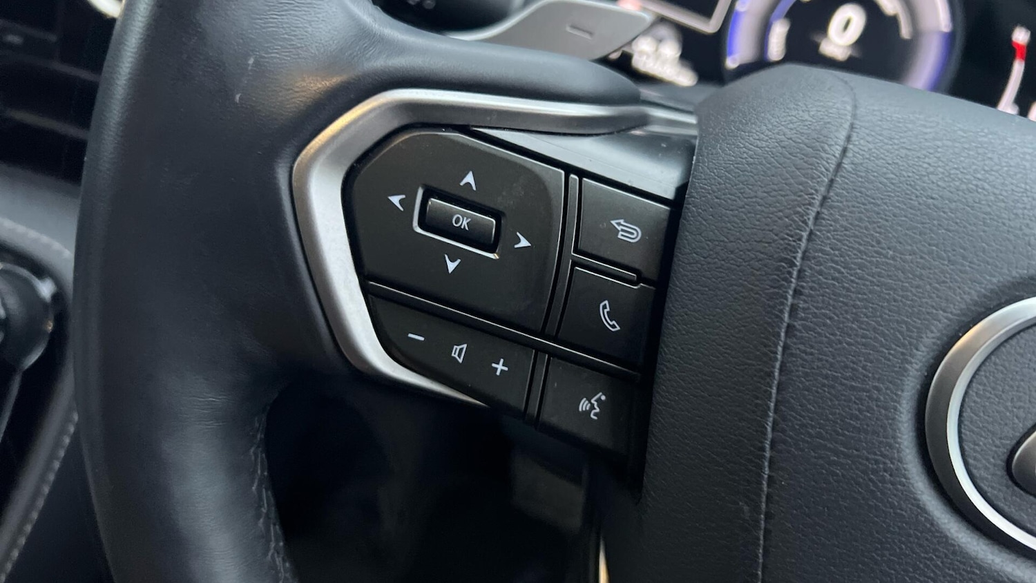 Used Lexus NX 2024 for sale - 76644722: Photo 40