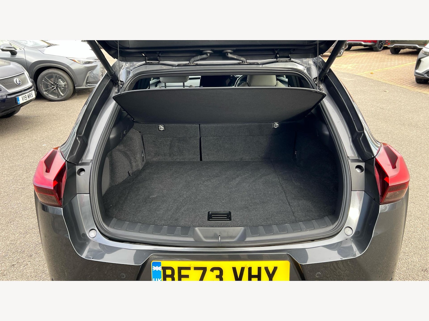 Used Lexus UX 2023 for sale - 76498903: Photo 17