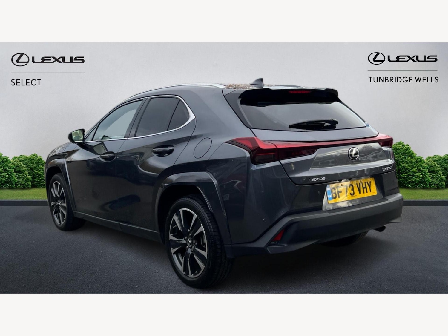 Used Lexus UX 2023 for sale - 76498903: Photo 2