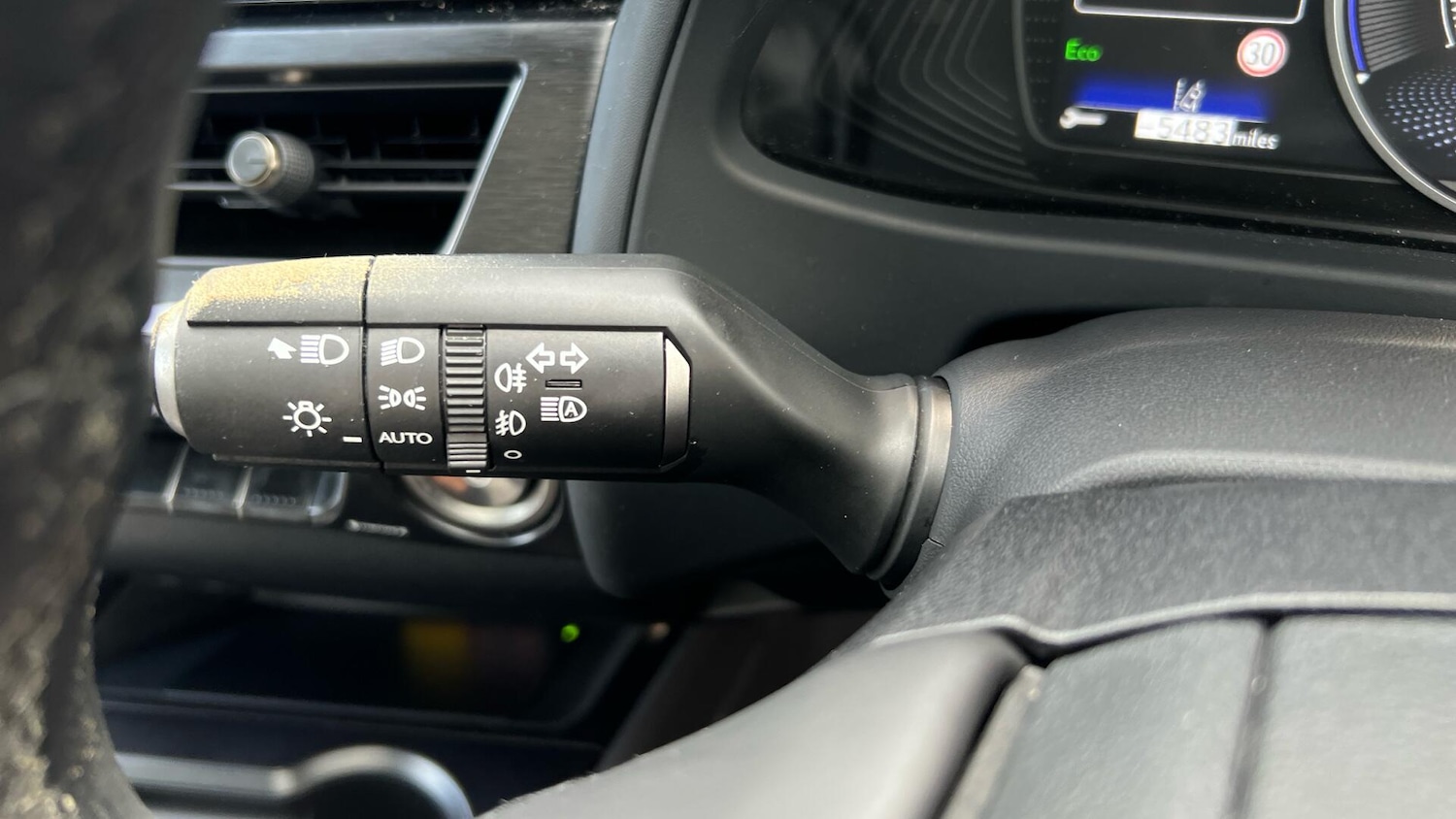 Used Lexus UX 2023 for sale - 76498903: Photo 43