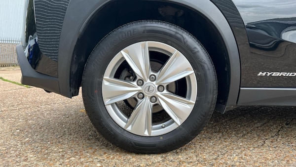 Used Lexus UX 2020 for sale - 76175037: Photo 21