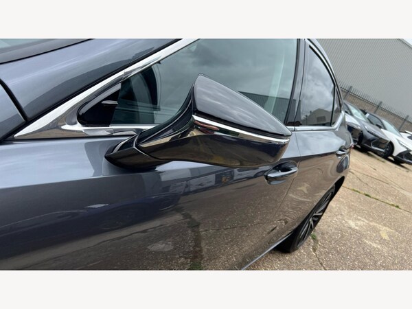 Used Lexus ES 2024 for sale - 75600796: Photo 31