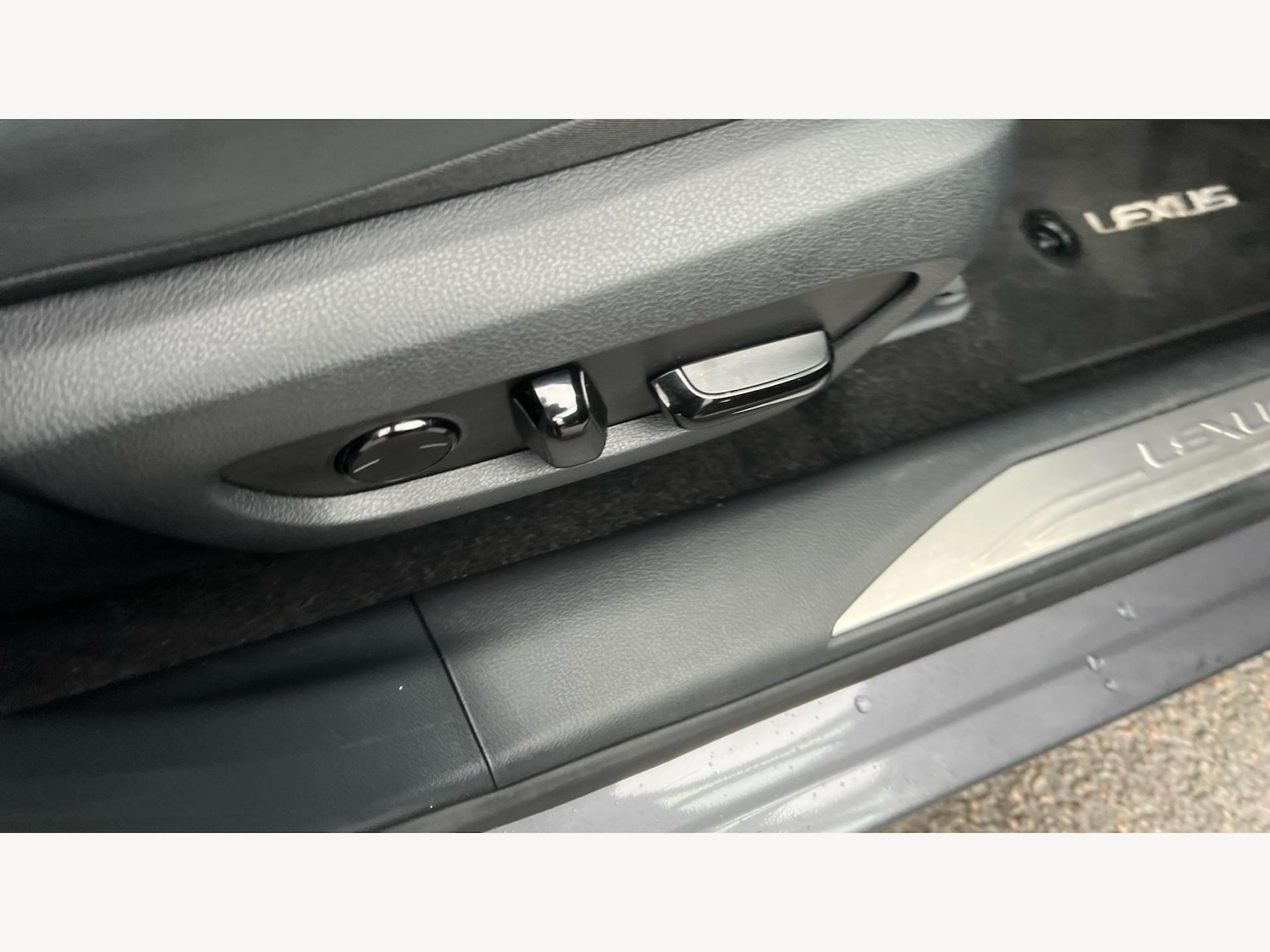 Used Lexus RX 2024 for sale - 77351356: Photo 31