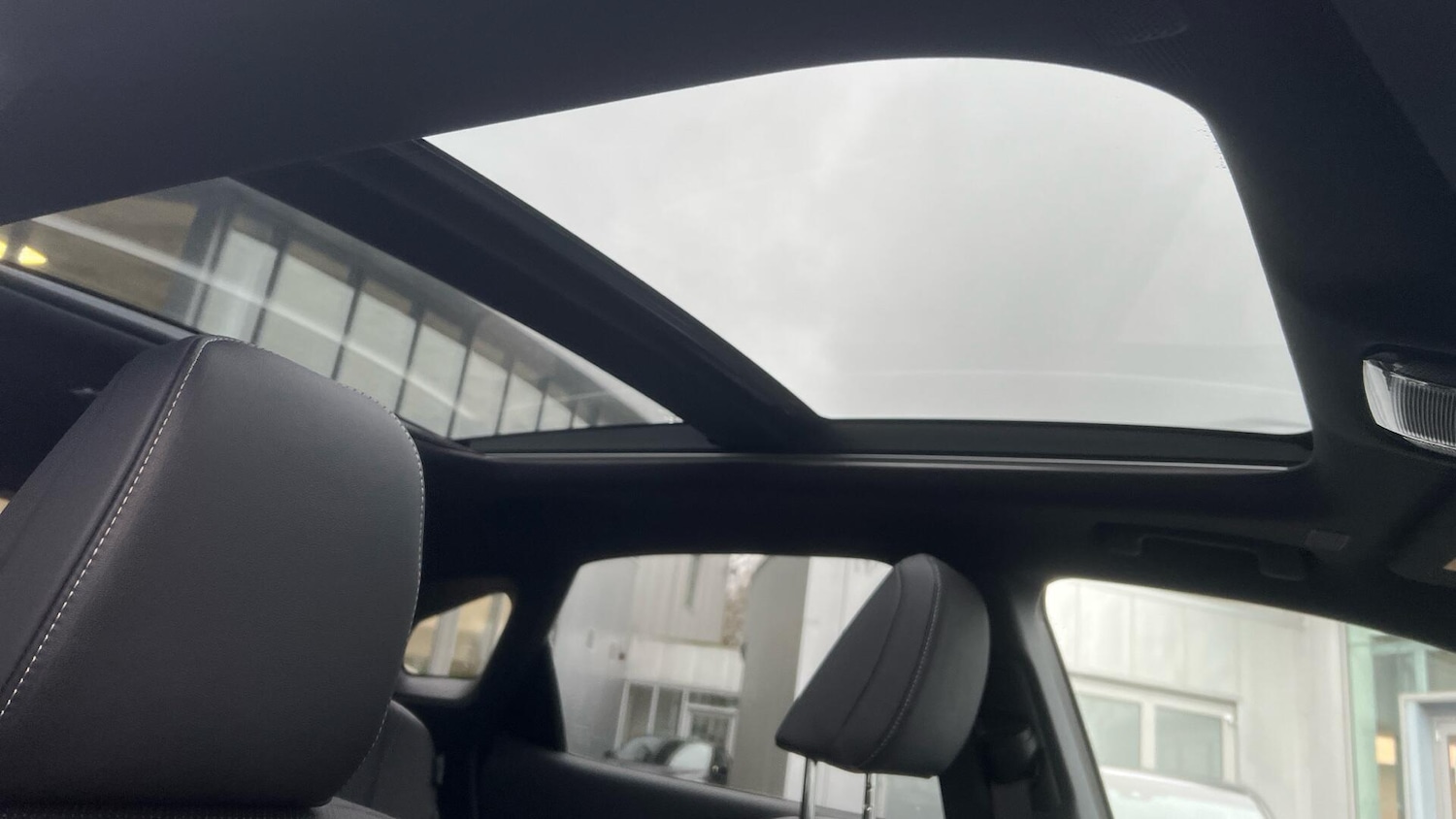 Used Lexus RX 2024 for sale - 77351356: Photo 32