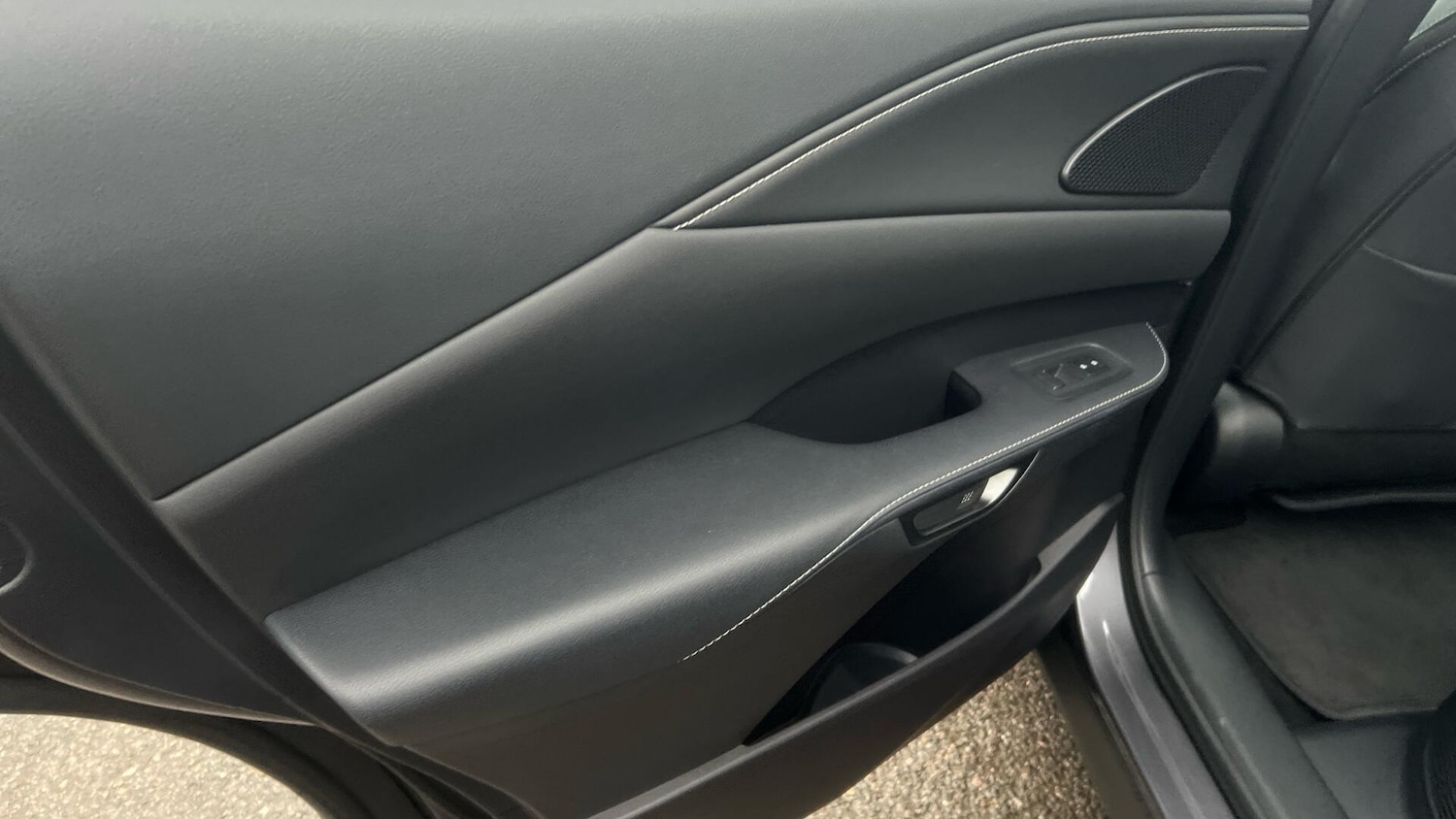 Used Lexus RX 2024 for sale - 77351356: Photo 34