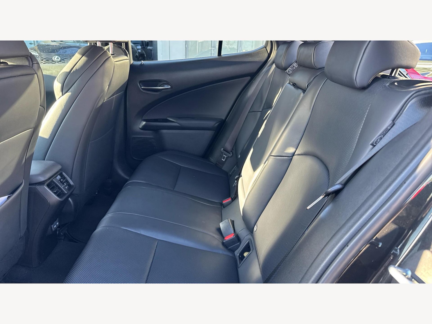 Used Lexus UX 2024 for sale - 77351417: Photo 16