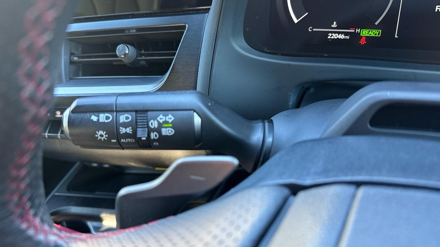 Used Lexus UX 2024 for sale - 77351417: Photo 34