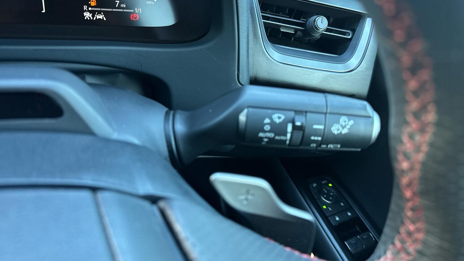 Used Lexus UX 2024 for sale - 77351417: Photo 35