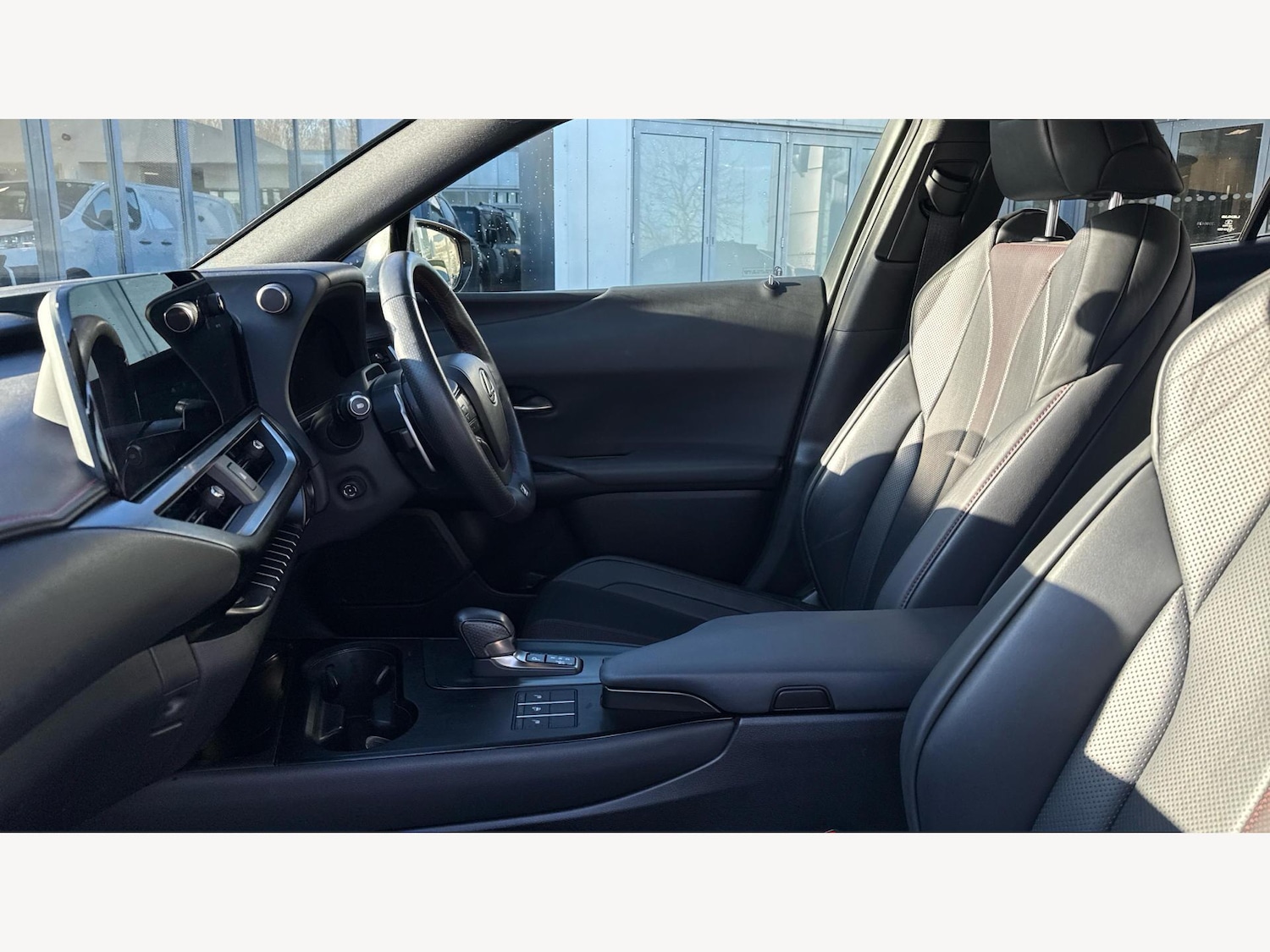 Used Lexus UX 2024 for sale - 77351417: Photo 8