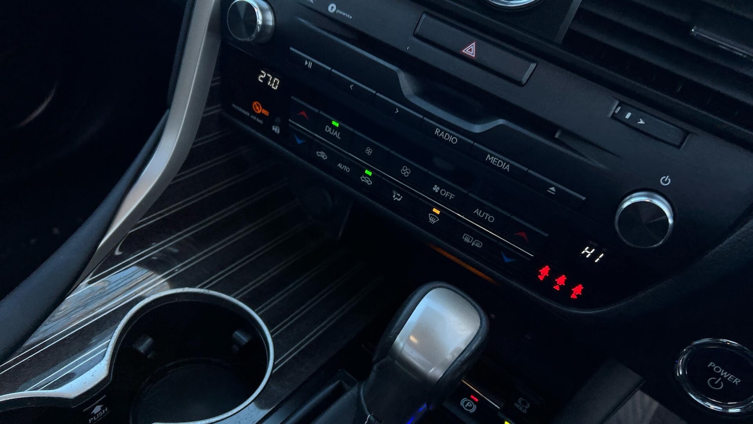 Used Lexus RX 2018 for sale - 77097881: Photo 40