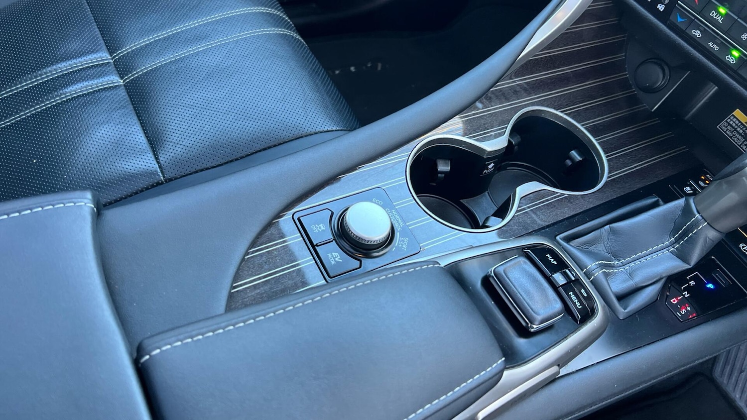 Used Lexus RX 2018 for sale - 77097881: Photo 41