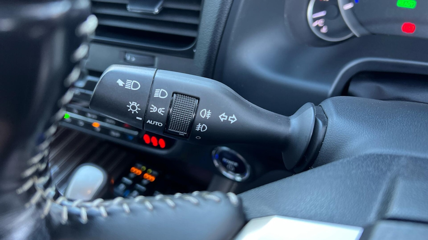 Used Lexus RX 2018 for sale - 77097881: Photo 44