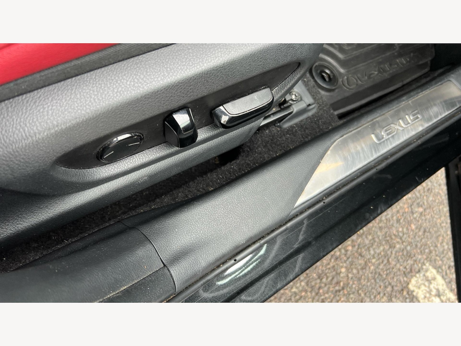 Used Lexus UX 2019 for sale - 76314799: Photo 32