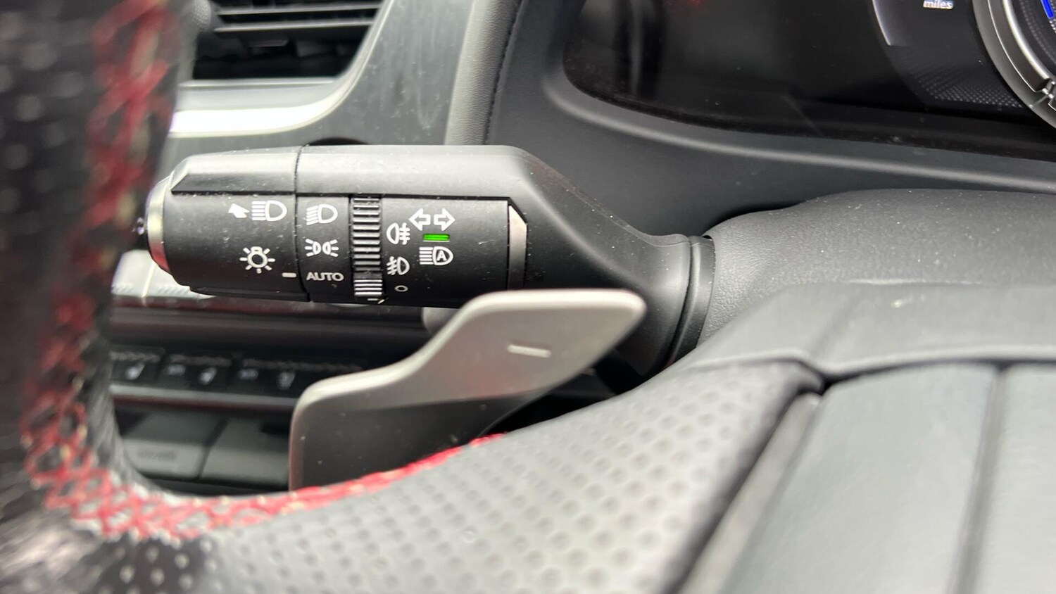 Used Lexus UX 2019 for sale - 76314799: Photo 43