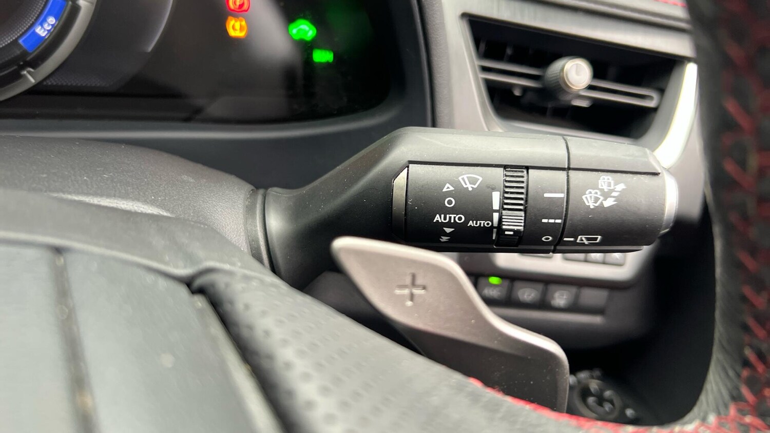 Used Lexus UX 2019 for sale - 76314799: Photo 44