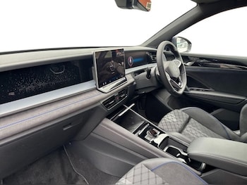 Used Volkswagen Touran 2026 for sale - 79177005: Photo