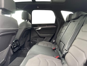 Used Volkswagen Touareg 2026 for sale - 78627707: Photo