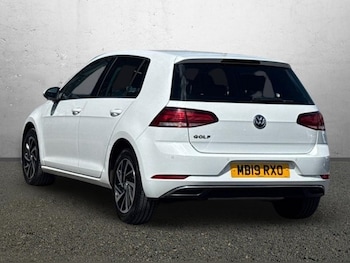 Used Volkswagen Golf 2019 for sale - 78938128: Photo
