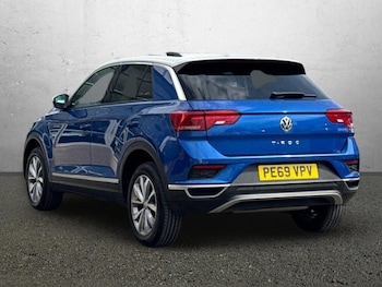 Used Volkswagen T-Roc 2019 for sale - 78995396: Photo