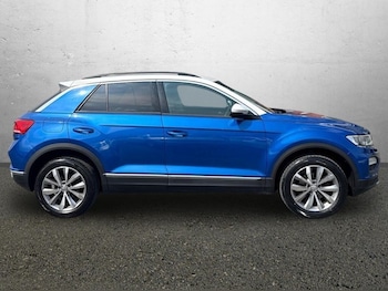 Used Volkswagen T-Roc 2019 for sale - 78995396: Photo