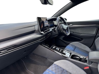Used Volkswagen Golf 2026 for sale - 79295537: Photo