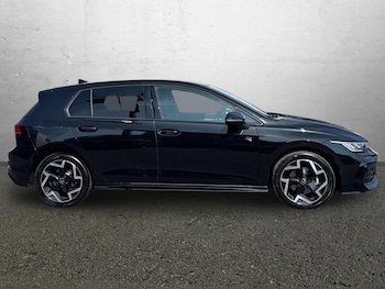 Used Volkswagen Golf 2025 for sale - 79240059: Photo