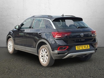 Used Volkswagen T-Roc 2022 for sale - 79524559: Photo