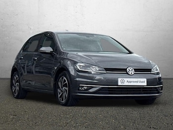 Used Volkswagen Golf 2019 for sale - 79616968: Photo