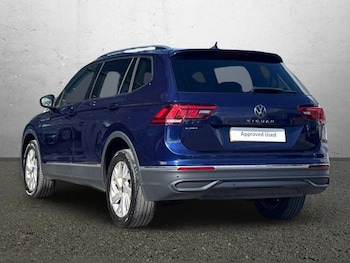 Used Volkswagen Tiguan Allspace 2023 for sale - 78335995: Photo