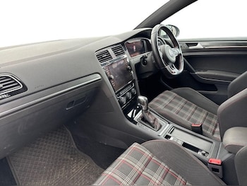 Used Volkswagen Golf 2019 for sale - 79429549: Photo