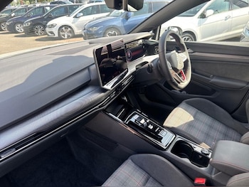 Used Volkswagen Golf 2026 for sale - 79263903: Photo