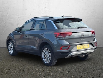 Used Volkswagen T-Roc 2022 for sale - 79515651: Photo