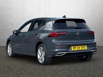 Used Volkswagen Golf 2024 for sale - 78335998: Photo