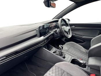 Used Volkswagen Golf 2022 for sale - 79165400: Photo